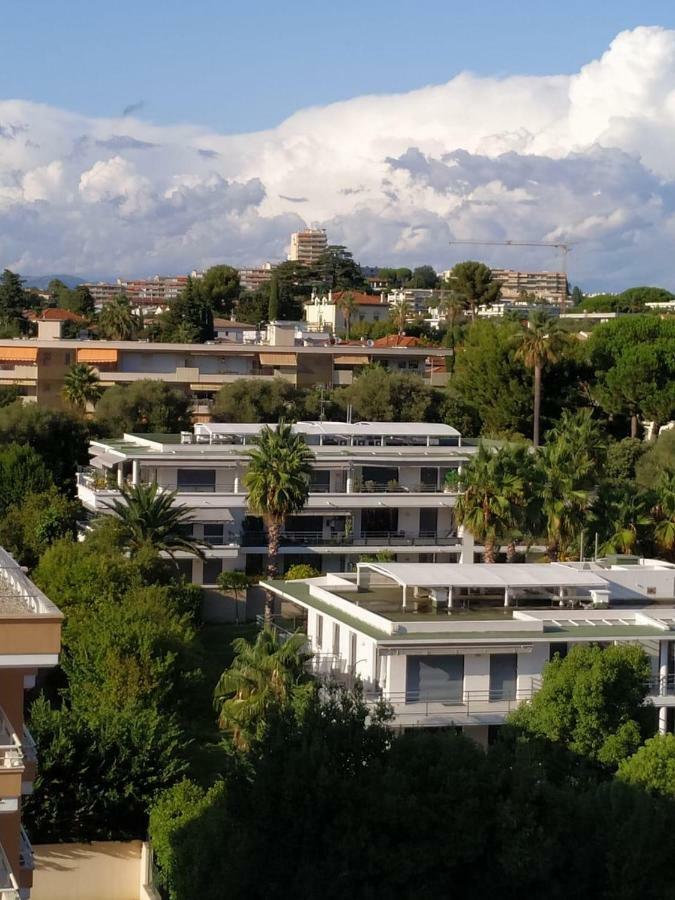 Jardins Du Pont Du Lys Lägenhet Juan-les-Pins Exteriör bild